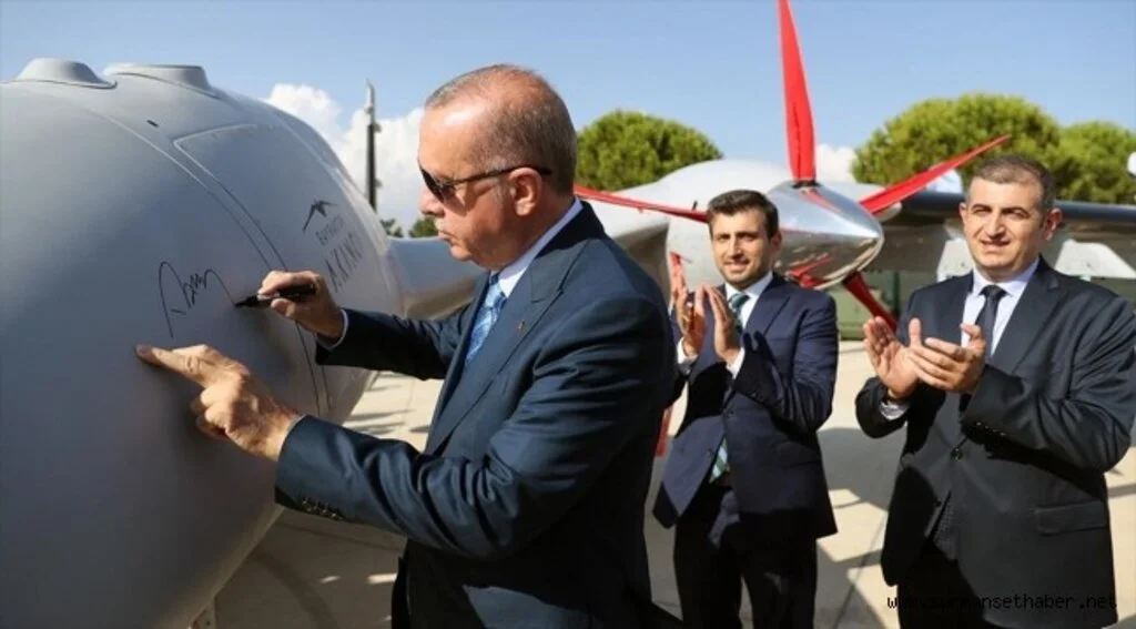 Cumhurbaşkanı Erdoğan, Bayraktar AKINCI TİHA'nın özelliklerini içeren grafik paylaştı