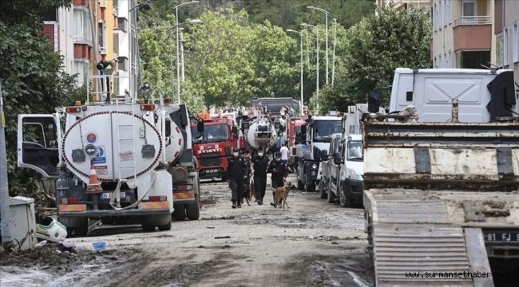 Karadeniz'deki sel felaketinde can kaybı artıyor