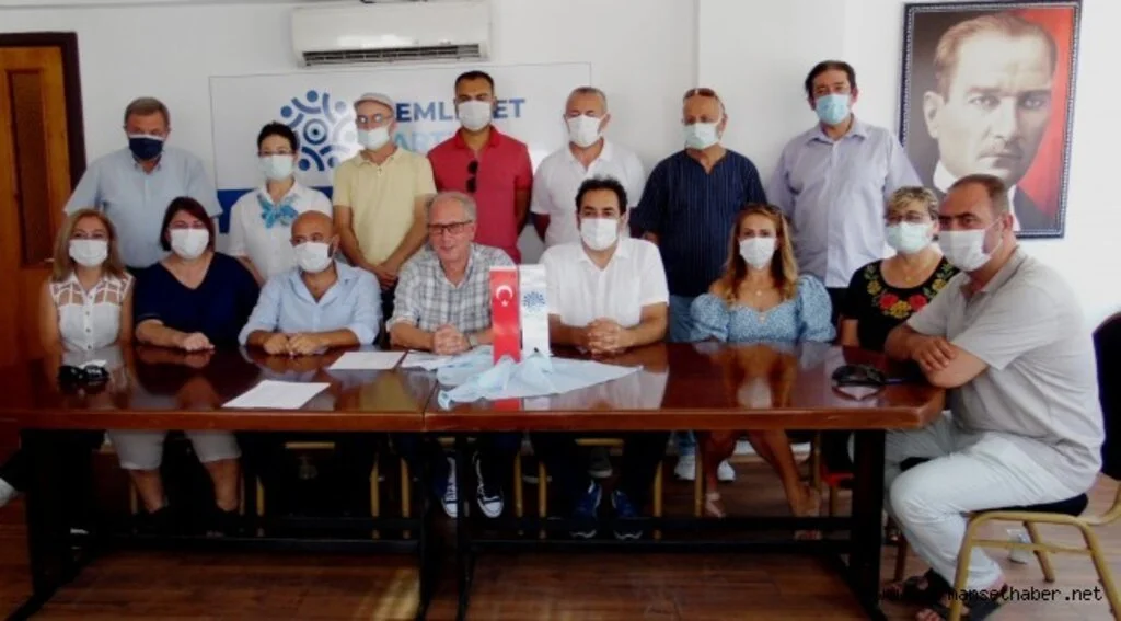 MEMLEKET PARTİSİ İLK KONGRESİNİ YAPIYOR