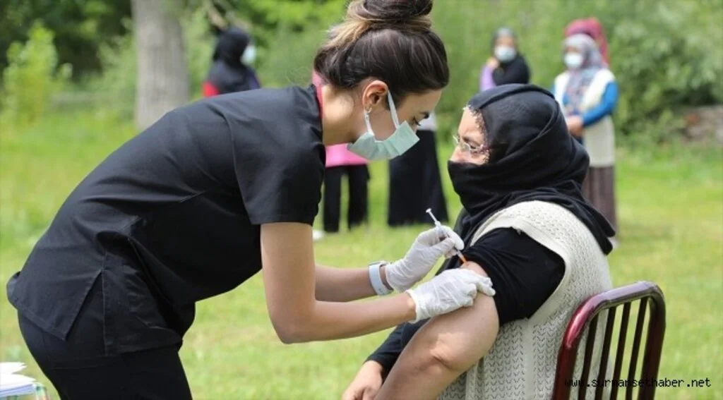 Türkiye'nin koronavirüsle mücadelesinde son 24 saatte yaşananlar 