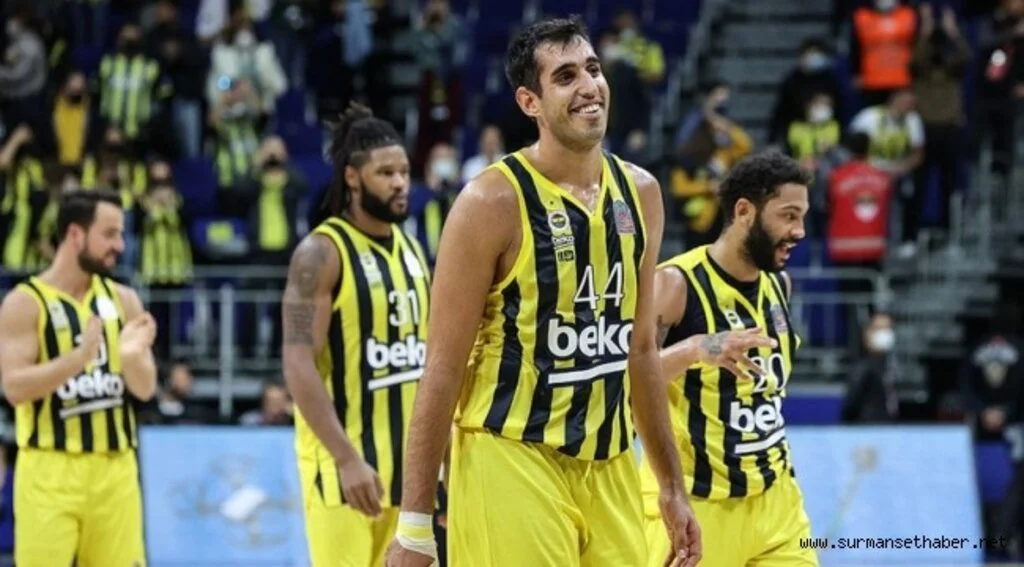 Fenerbahçe Beko yarın Olympiakos'a konuk olacak