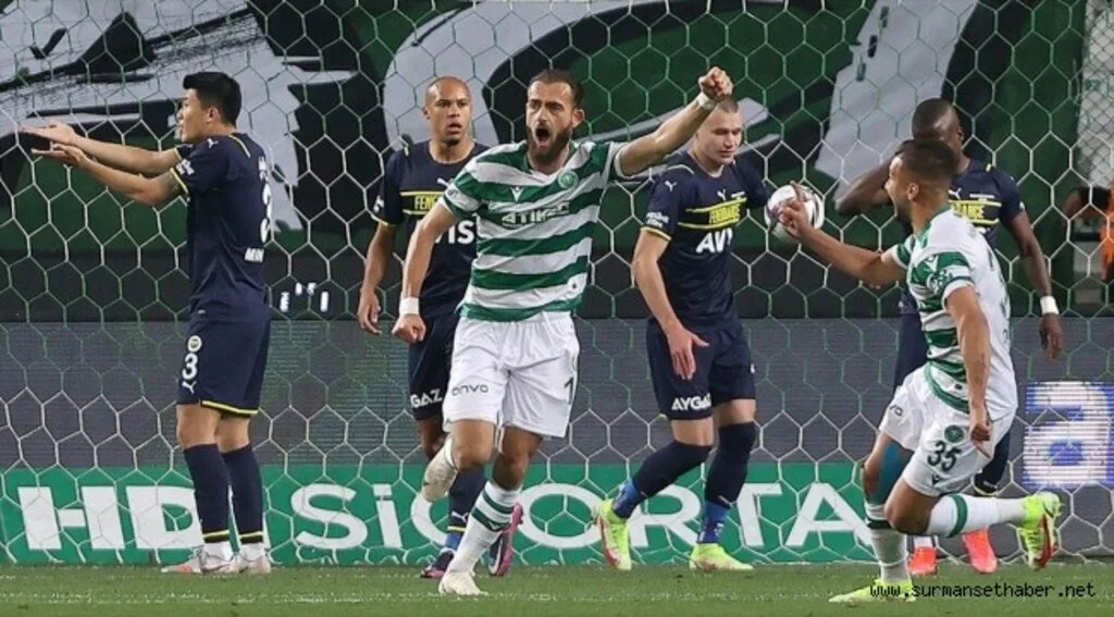 Fenerbahçe Konya deplasmanıyla üst üste üçüncü mağlubiyetini aldı