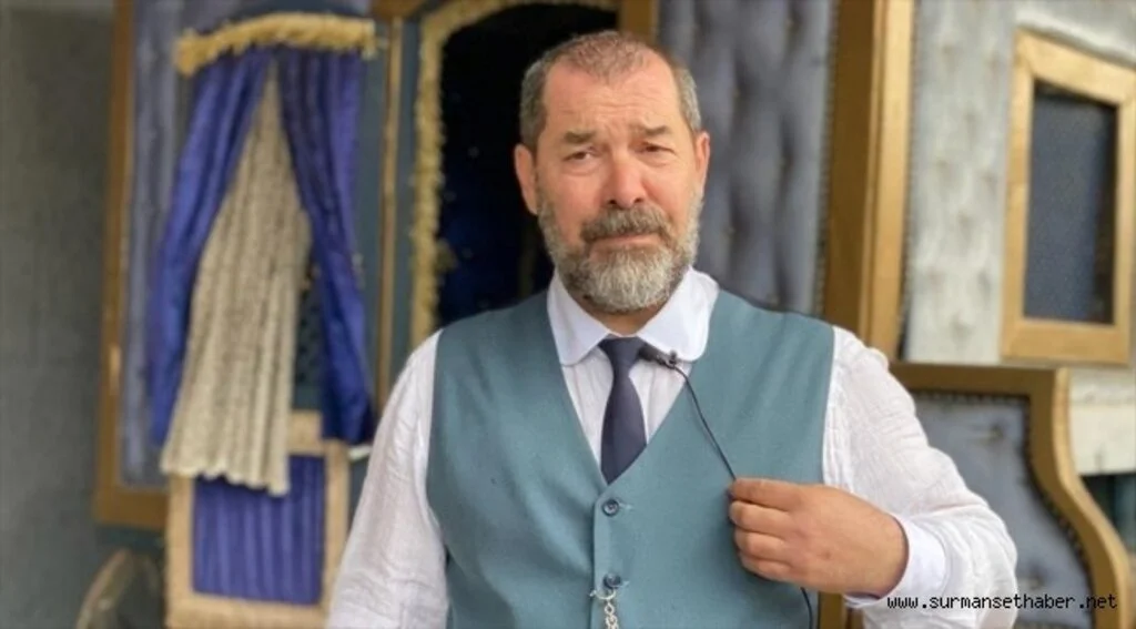 Fikret Kuşkan ile Özge Borak, TRT'nin mini dizisi 'Akif'te başrolü üstlendi