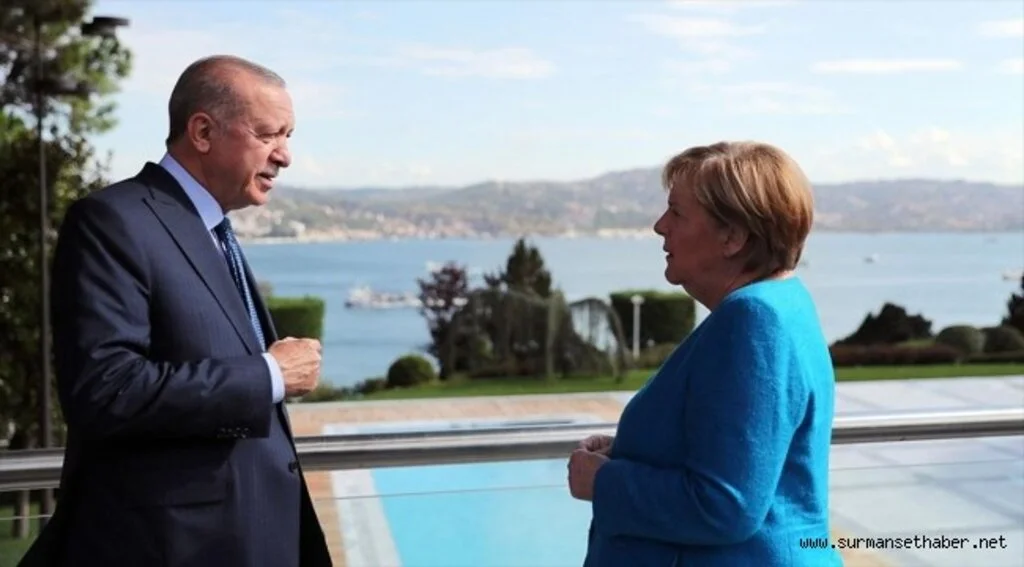 Merkel Avrupa'daki Türkiye karşıtlığına rağmen diyalog ve iş birliğini savundu