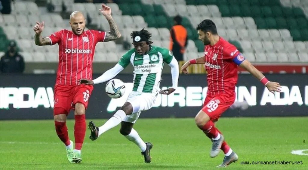 Antalyaspor'un 3 puanı 90+5'te geldi