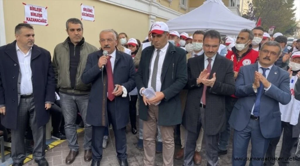 Bakırköy Belediyesi işçileri grevlerinin 14. gününde