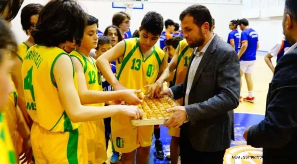İLKADIM BASKETBOL TAKIMI İL MÜSABAKALARINA ÇİFTE GALİBİYETLE BAŞLADI