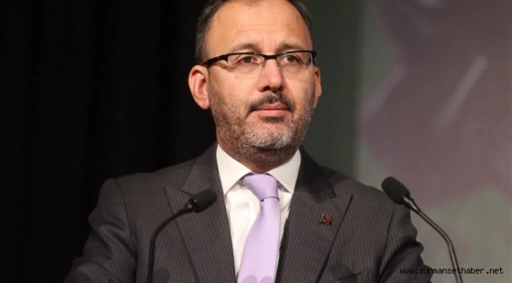 Bakan Kasapoğlu öğrencilere müjdeyi verdi