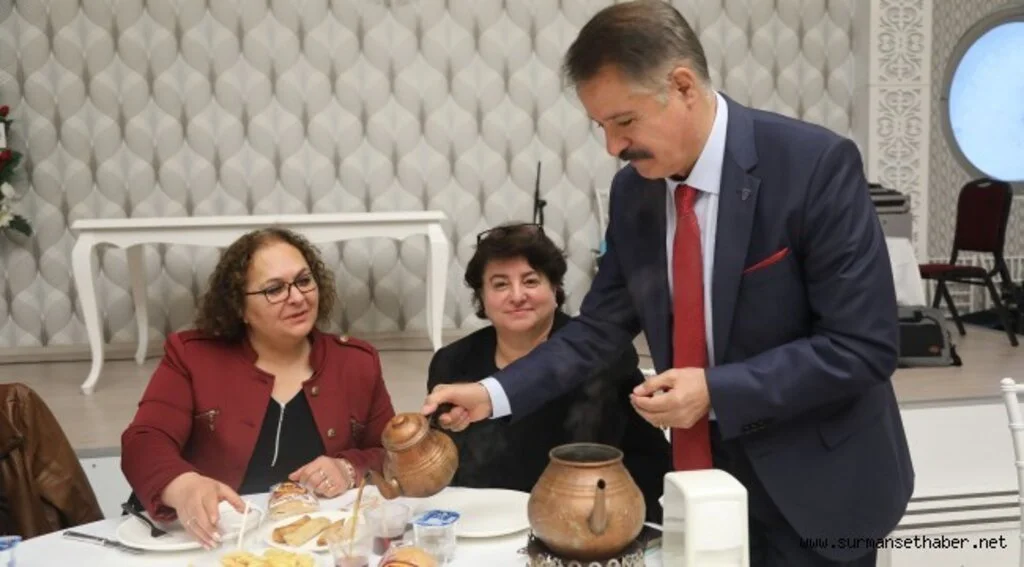 Başkan Deveci:   “Kadının olduğu yerde  mücadele olur”  