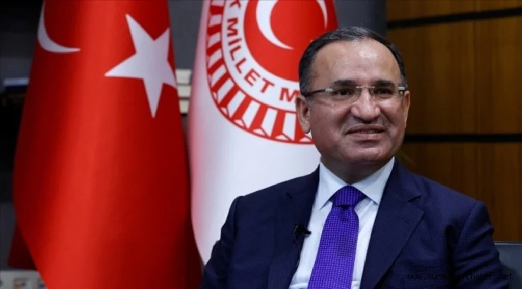 Son Dakika ! Adalet Bakanlığı görevine Bekir Bozdağ getirildi