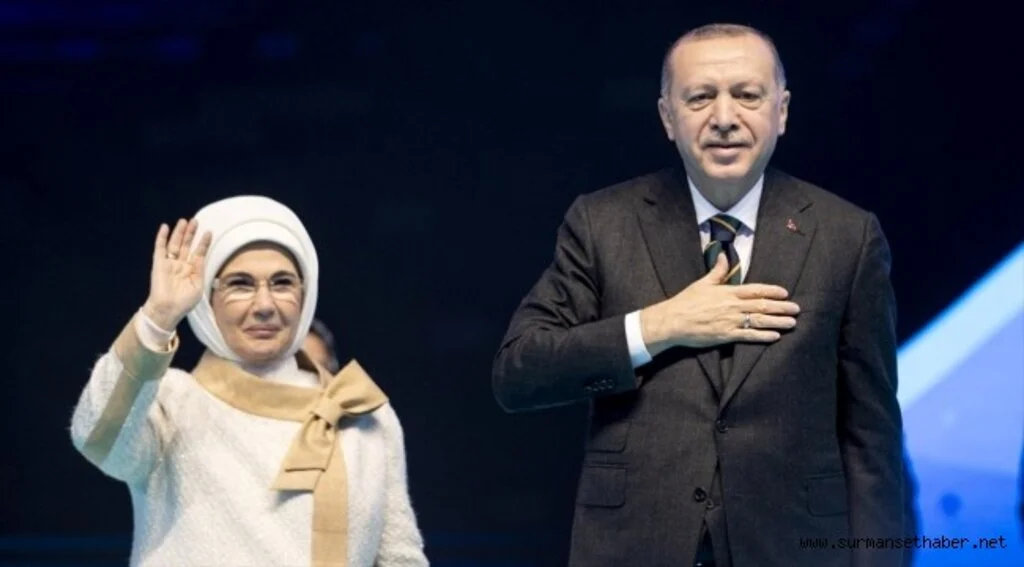 Emine Erdoğan; "Tayyip Beyle birlikte atlatacağız. Dualarınızı bekliyoruz"