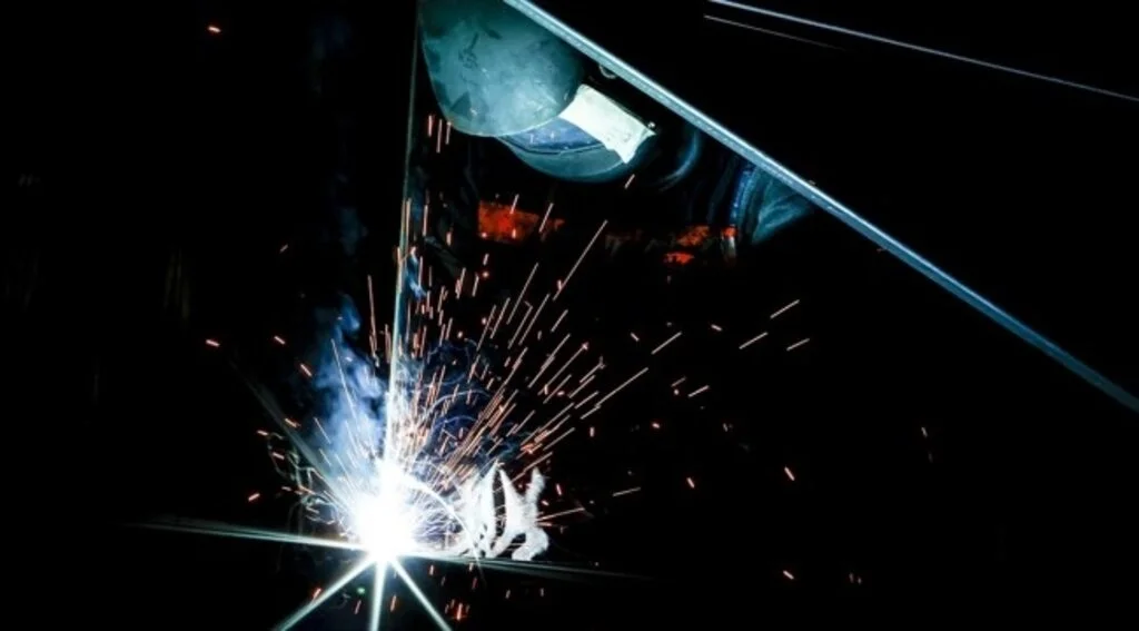 Sanayi üretim endeksi Aralık 2021'de aylık yüzde 1,6, yıllık yüzde 14,4 arttı