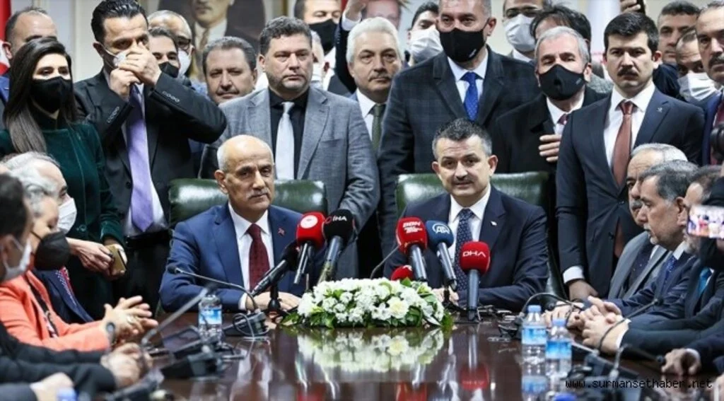 Tarım ve Orman Bakanı Vahit Kirişci: Tarıma yönelik teknolojiyi desteklememiz gerekiyor