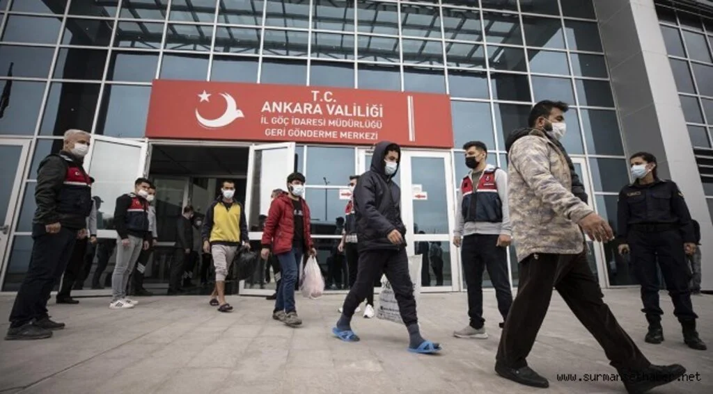 Düzensiz Göçle Mücadele Kapsamında 320 bin 172 Kişi Sınır Dışı Edildi