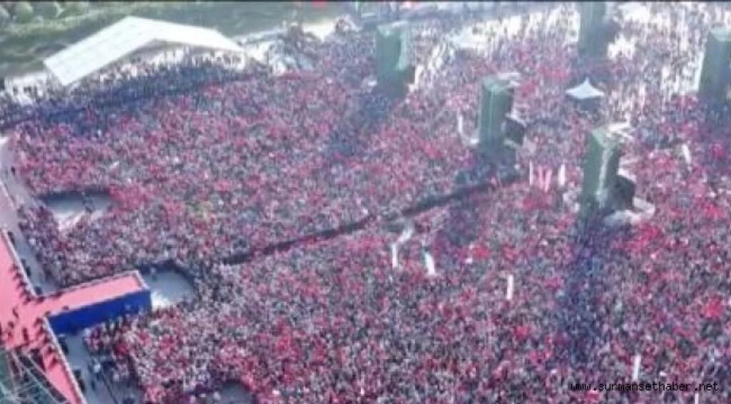 CHP Maltepe Mitinginde İstediği Desteği Göremedi
