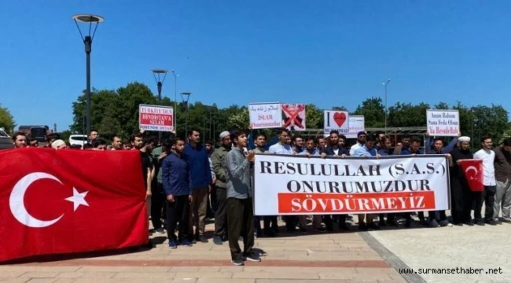 Hint yetkililerin 'Hazreti Muhammed'e hakaret içeren ifadeleri' OMÜ'lü Öğrencilerce Kınandı