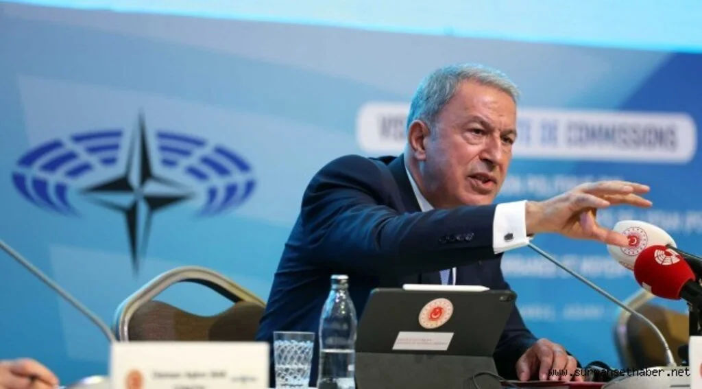 Millî Savunma Bakanı Hulusi Akar'dan Yunan Parlamentere Sert Tepki