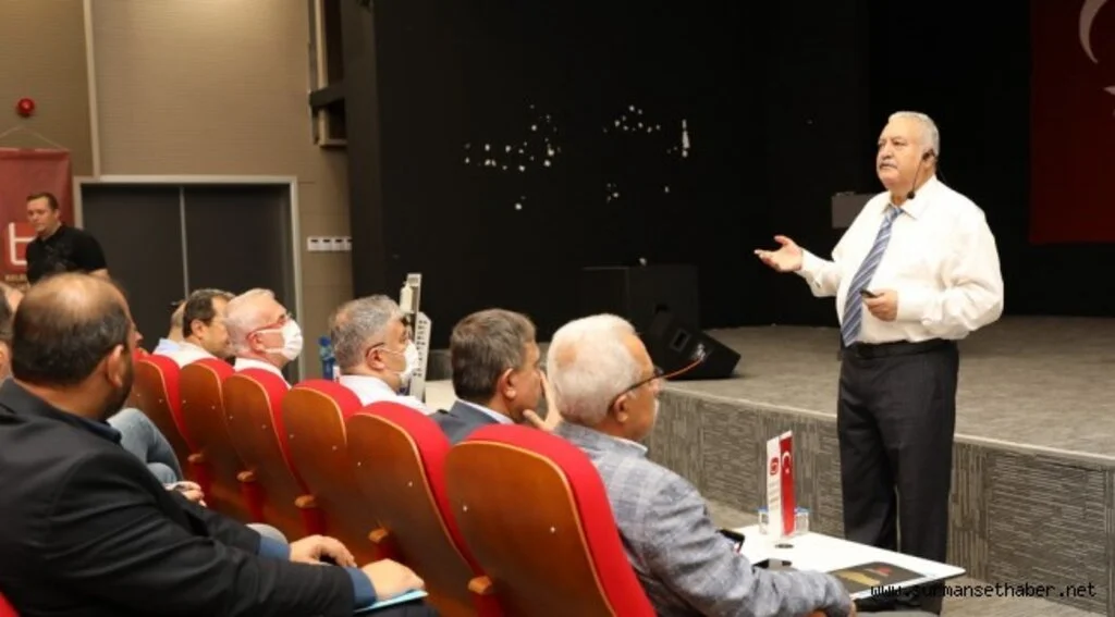 BELEDİYE BAŞKANLARI BİRLİĞİ’NDEN İLKADIM BELEDİYESİ ÇALIŞANLARINA EĞİTİM SEMİNERİ