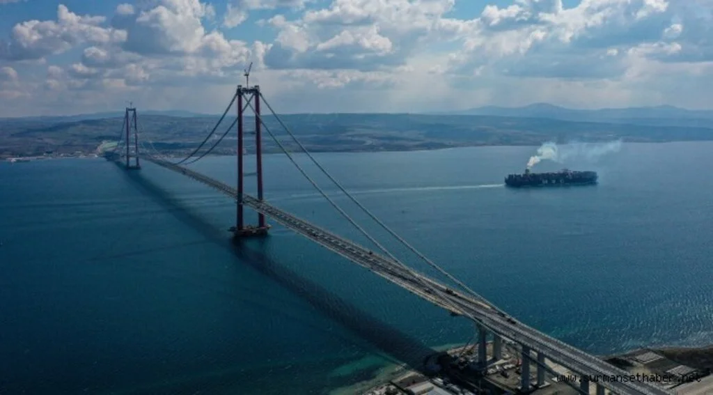ÇANAKKALE KÖPRÜSÜ’NDEN REKOR GEÇİŞ