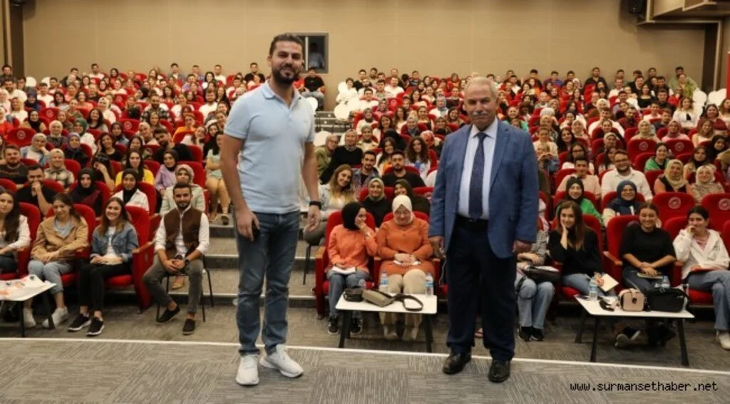 KPSS’YE LİSE VE ÖNLİSANS ALANINDA HAZIRLANAN 450 ÖĞRENCİYE BAŞKAN DEMİRTAŞ’TAN EĞİTİM DESTEĞİ