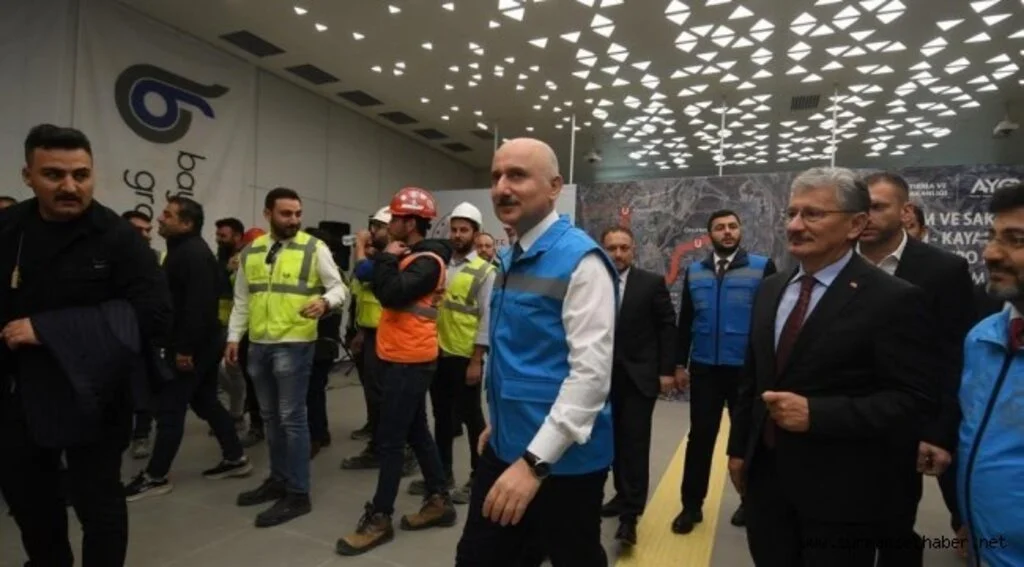 ULAŞTIRMA VE ALTYAPI BAKANI KARAİSMAİLOĞLU: BAŞAKŞEHİR-KAYAŞEHİR METRO HATTINDA SON AŞAMAYA GELDİK