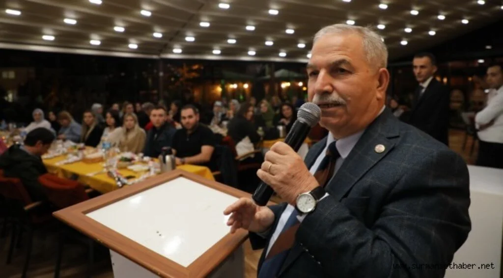 İLKADIM’DA ÖĞRETMENLER KUTLAMA YEMEĞİNDE BULUŞTU