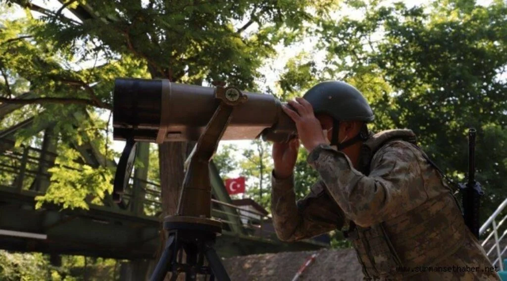 Yunaistan'dan Ülkemize Girmeye Çalışan 8 Terörist Yakalandı.
