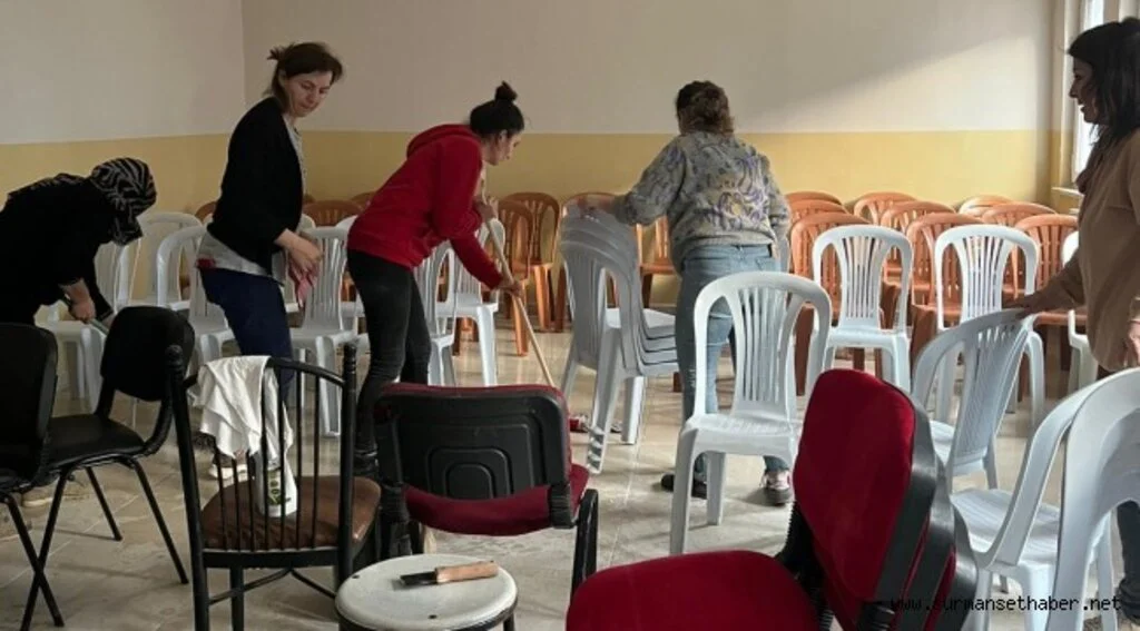 Samsun'da Öğretmen ve Velilerden Örnek Davranış 