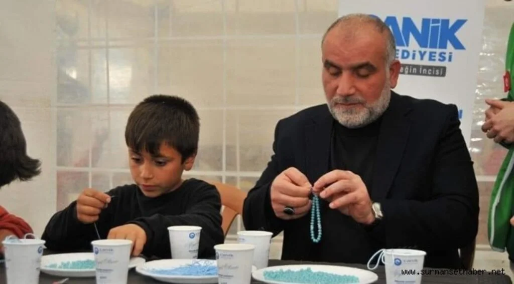 Başkan Sandıkçı Deprem Bölgesinde Depremzedelerle İftar Yaptı