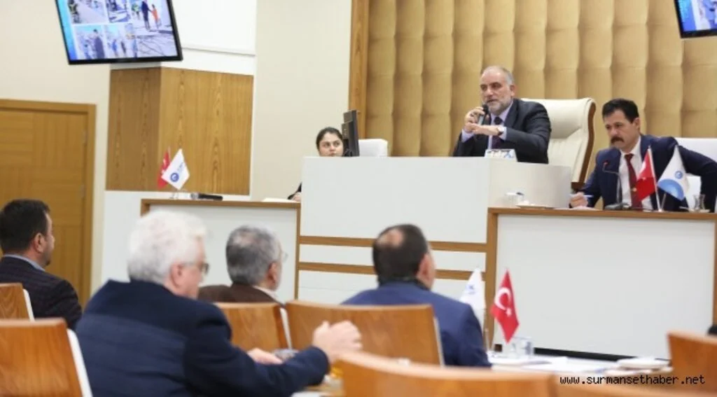 Canik Belediye Meclisi’nde Depremlerde Hayatını Kaybedenler İçin Saygı Duruşu 