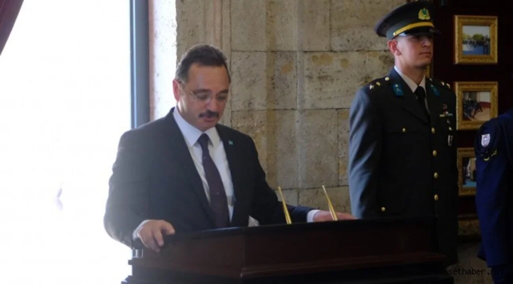 TİMBİR Heyeti Anıtkabir’de Ata’nın Huzurunda