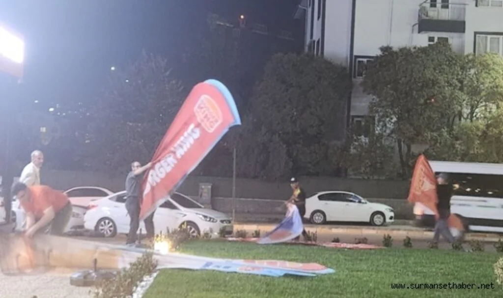 Burger King bayrakları Darıca’da indirildi