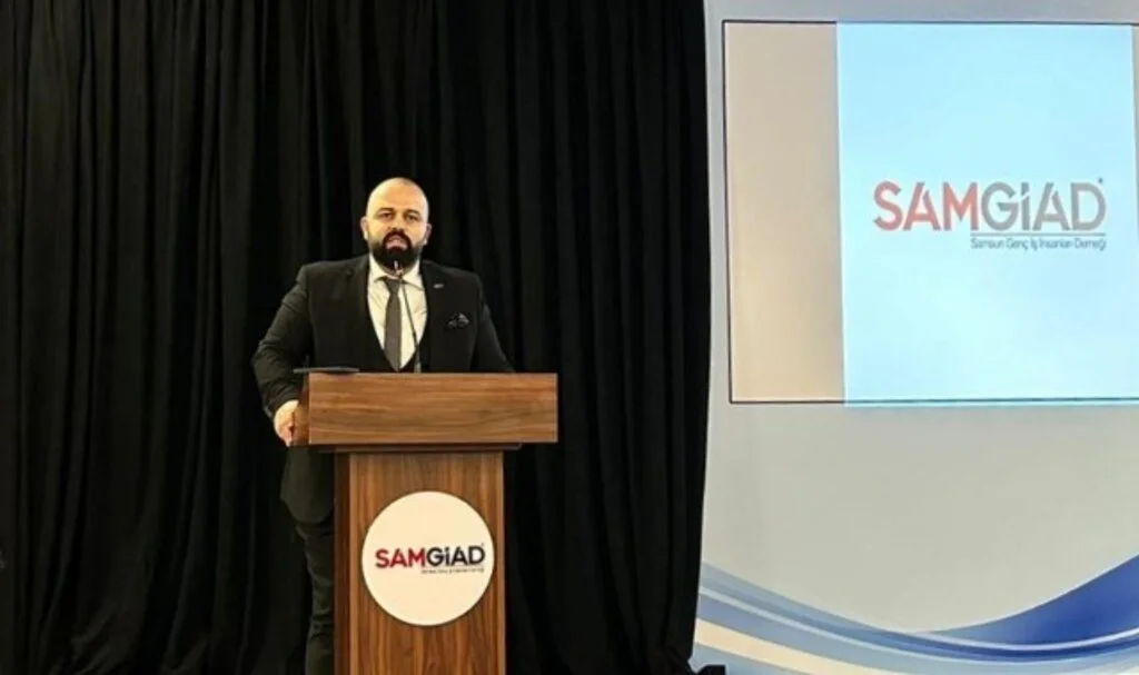 SAMGİAD'IN KONUĞU GAZETECİ EKONOMİST CEM SEYMEN