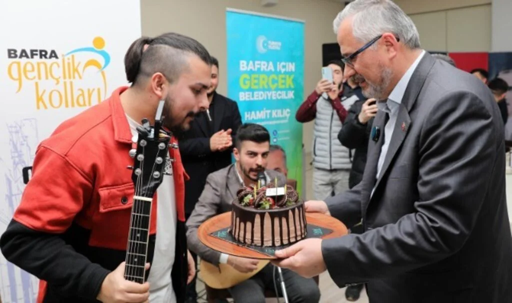 CUMHUR İTTİFAKI  BAFRA BELEDİYE BAŞKAN ADAYI HAMİT KILIÇ'A YOĞUN İLGİ