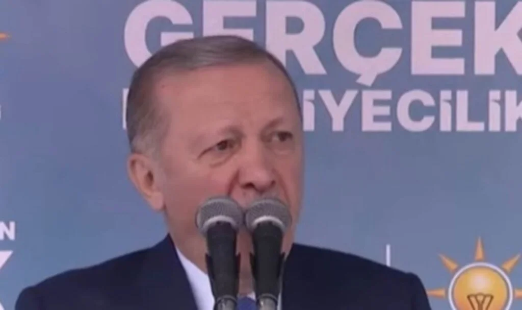 Cumhurbaşkanı Erdoğan: Etrafımızdaki ateşin ülkemize sıçramasının önüne geçiyoruz