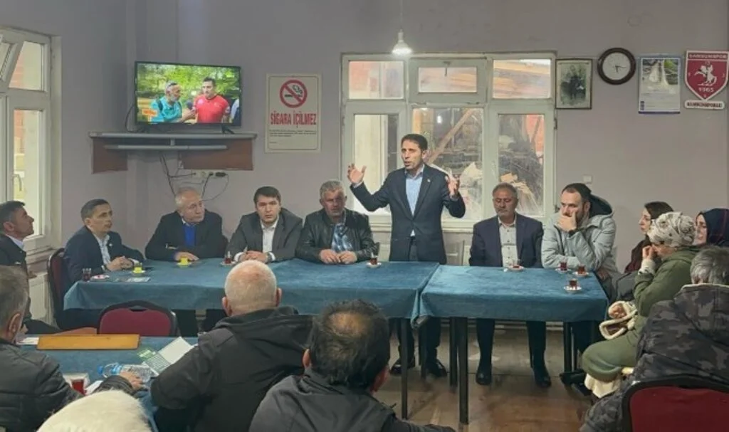 MUSTAFA YEŞİLYURT: ''UMUDUN ŞEHRİ SAMSUN GELECEĞE YÜRÜYOR!''