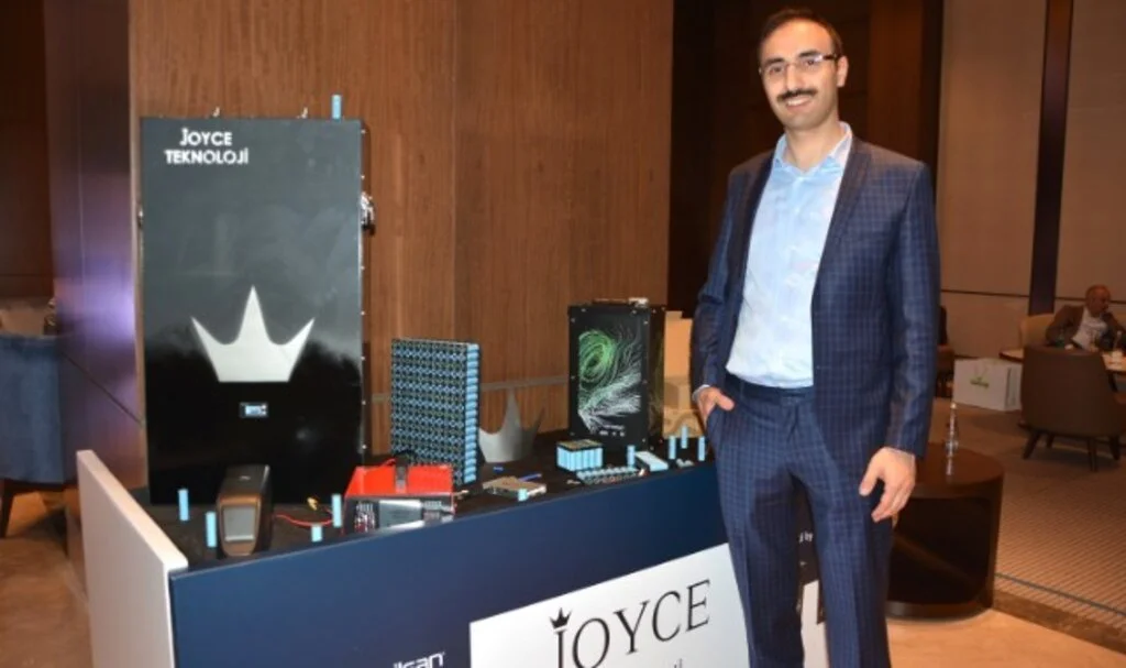 Elektrikli Araçlarda Güneş Enerjisiyle Bedava Yolculuk Mümkün
