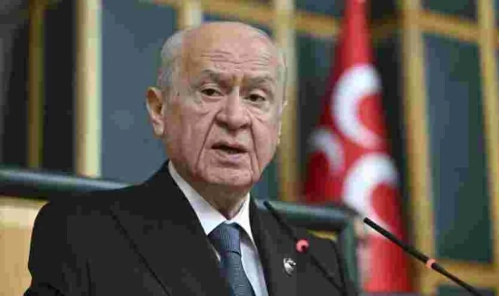 MHP Genel Başkanı Bahçeli, CHP'li mevkidaşı Özel'i hedef aldı