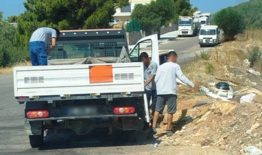 Belediye Ekipleri, İhbarları Değerlendiriyor