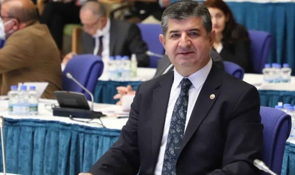 Chp'li Av. Cavit Arı; "Vergiyle Dilimleri Yüzünden, Çalışanın Maaşları İlk Aydan Erimektedir.!"