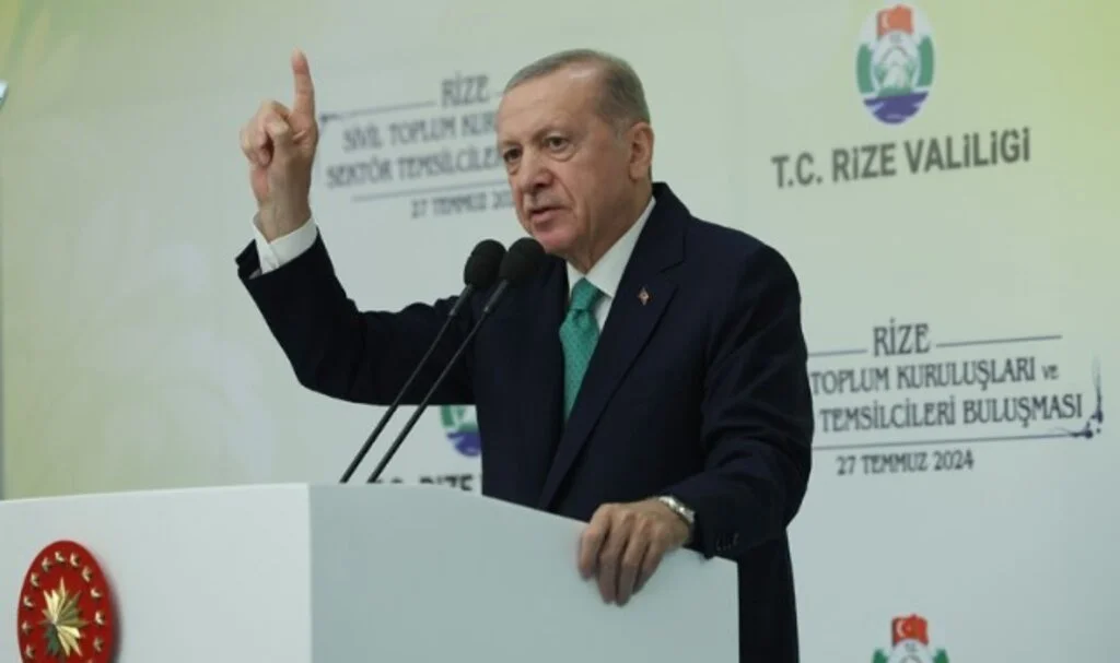 Cumhurbaşkanı Erdoğan, Rize’de STK temsilcileriyle bir araya geldi