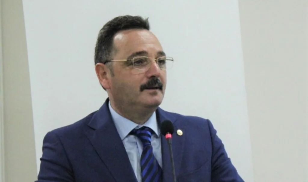 Dr. Süleyman Basa: Benim oyum bir ama herkesten fazla sayılsın, öyle bir şey yok!