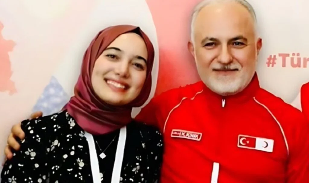Eski Kızılay Başkanı’nın kızı motosiklete çarptı, 1 ölü, 3 yaralı