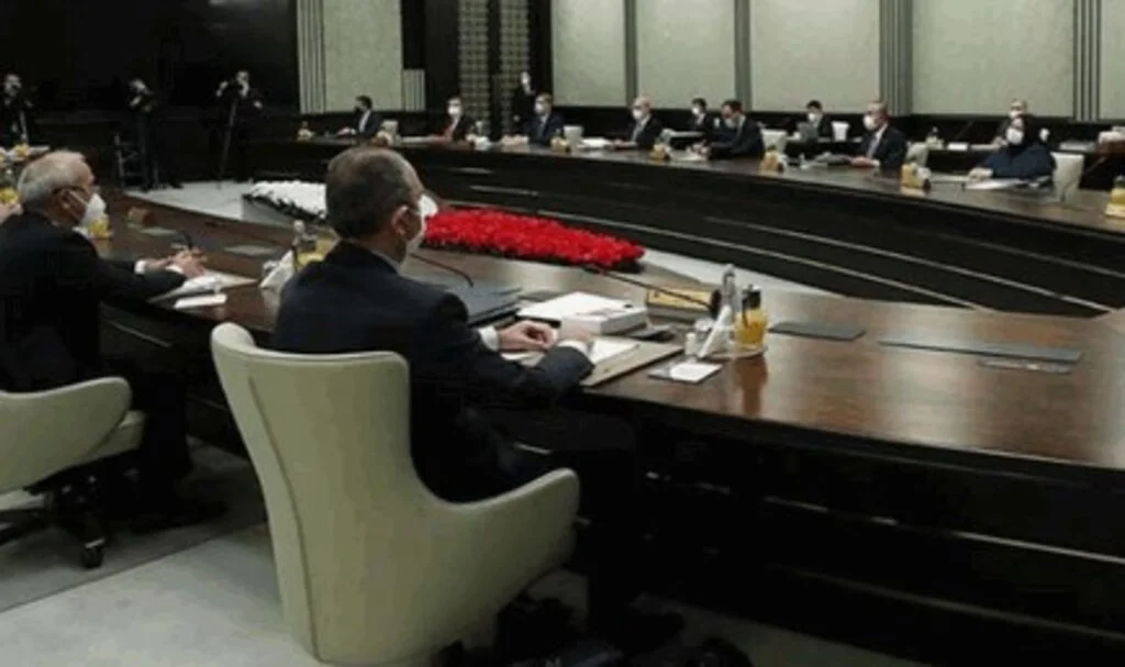 Kabine bugün toplanıyor