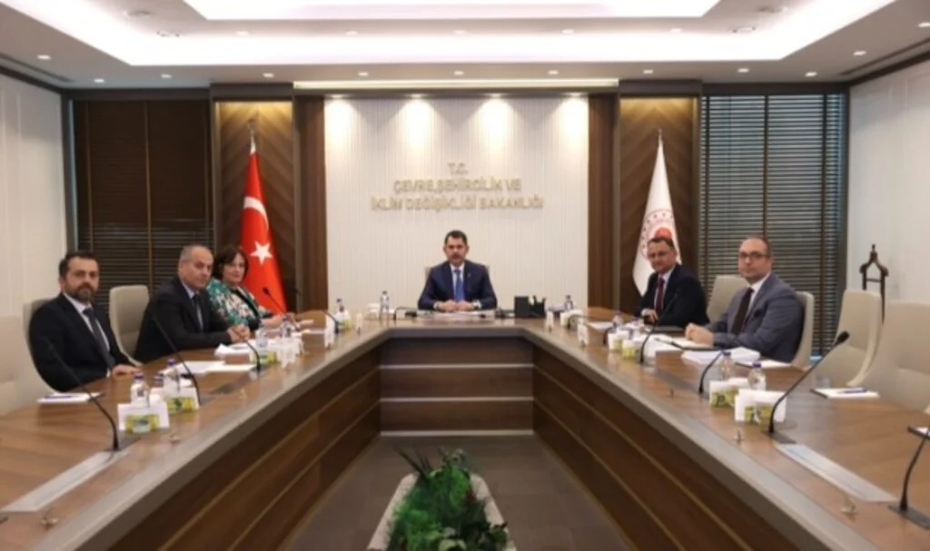 Kurum: Cennet vatanımızın havasını, suyunu, toprağını korumakta kararlıyız
