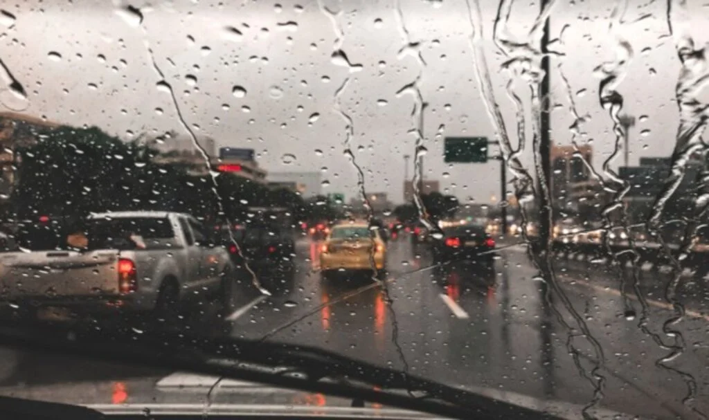 Meteoroloji Genel Müdürlüğü, 13 ili şiddetli sağanak için uyardı