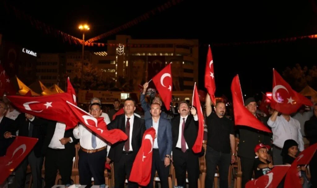 Samsun Valisi Orhan Tavlı'dan 15 Temmuz mesajı "Milletin Zaferi ebedi olsun!" 