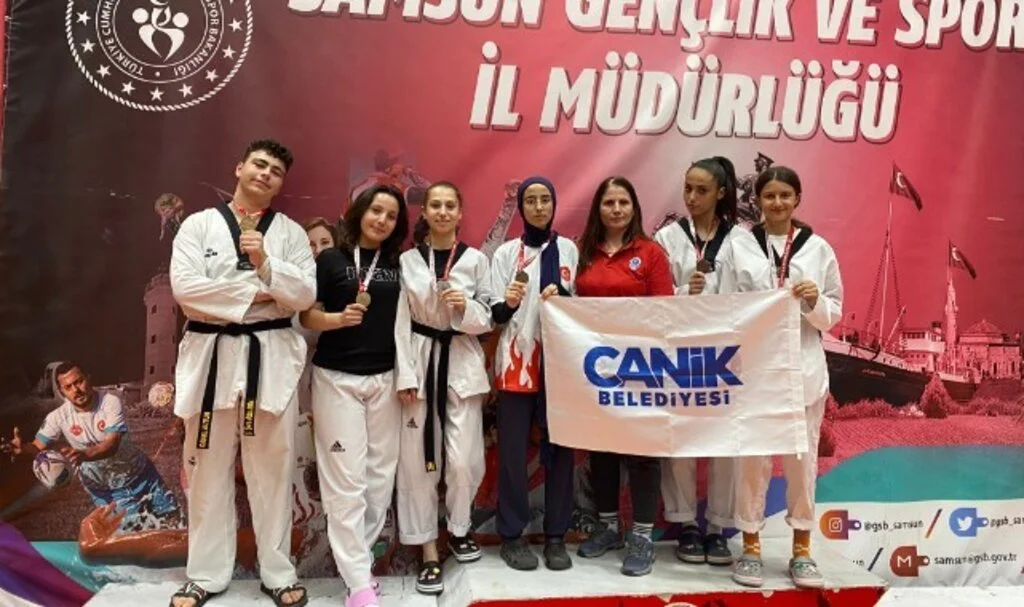 Taekwondo'da Canik Rüzgârı 