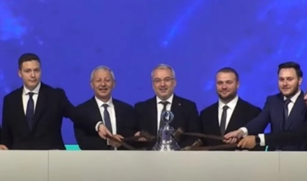 AHES GYO’nun gurur günü; Borsa İstanbul’da gong AHES GYO için çaldı