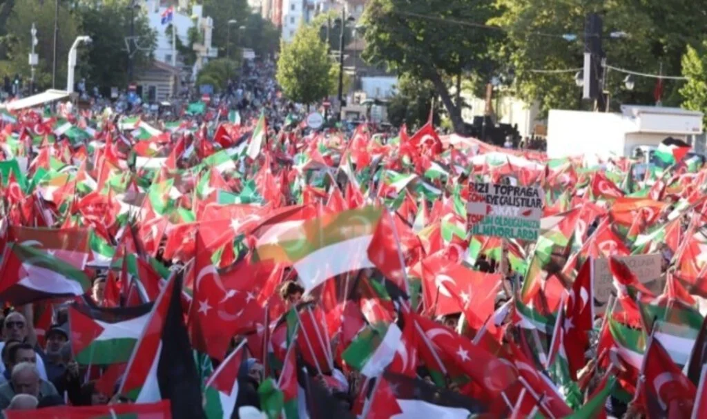 Ayasofya’da Büyük Gazze Mitingi